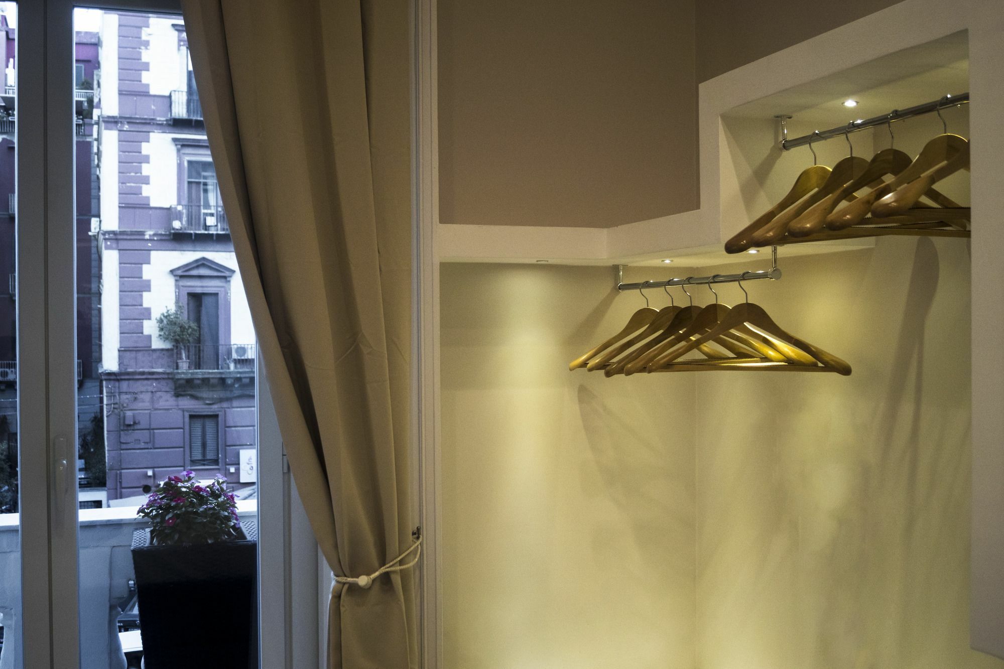 Royal Rooms Luxury Suite Neapel Exterior foto