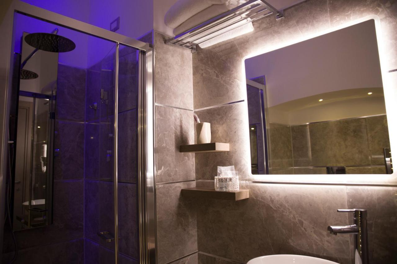 Royal Rooms Luxury Suite Neapel Exterior foto